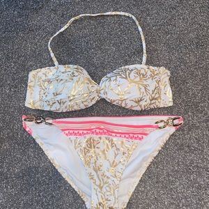 Victoria’s Secret Bikini Size Large